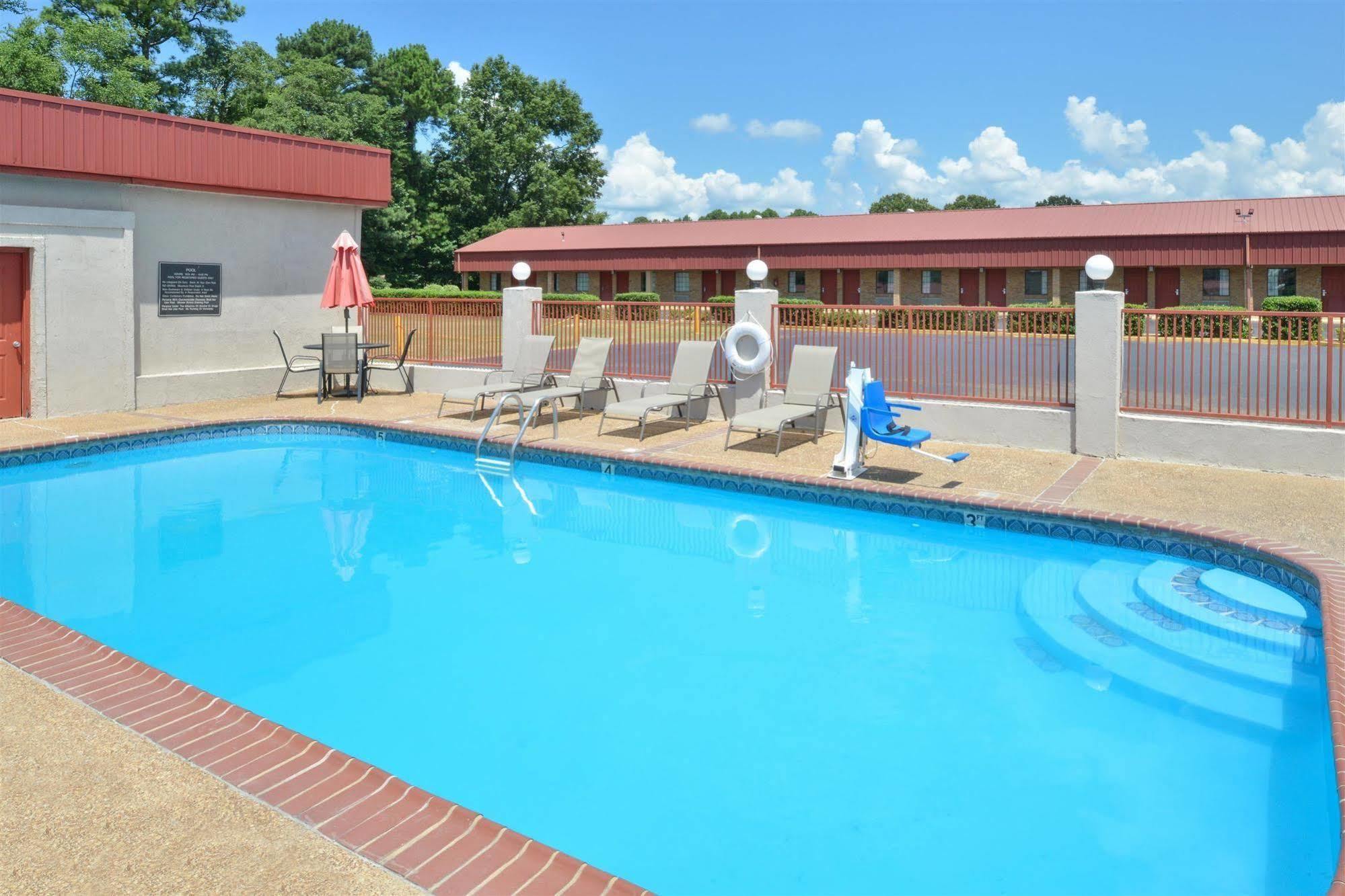 Americas Best Value Inn - Batesville Eksteriør bilde